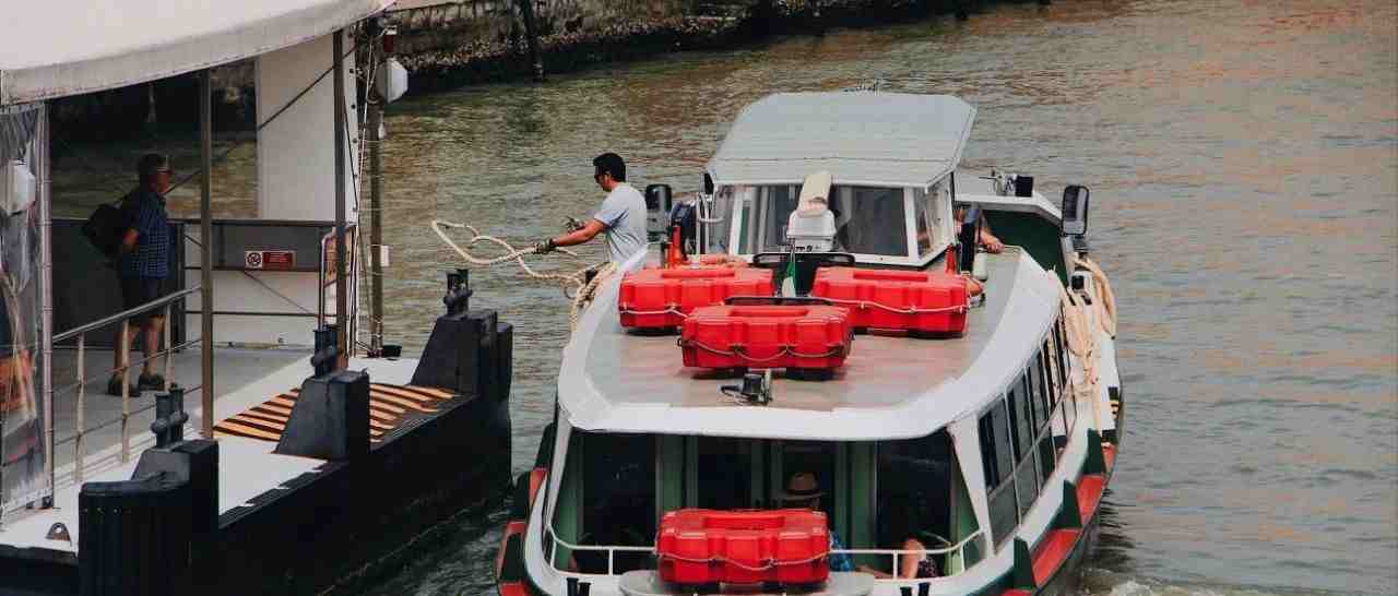 海运价格开启涨涨涨模式！香港货柜码头成疫情“重灾区”，卖家发点货太难了