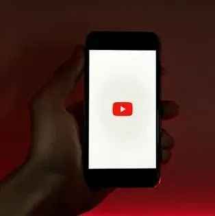 抢先TikTok一步，YouTube Shorts将与创作者分享广告收入